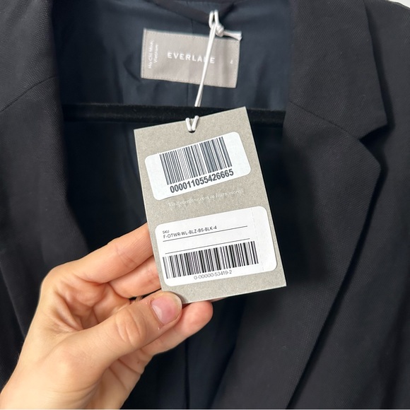 NWT EVERLANE | Black The Easy One Button Blazer - Picture 9 of 11